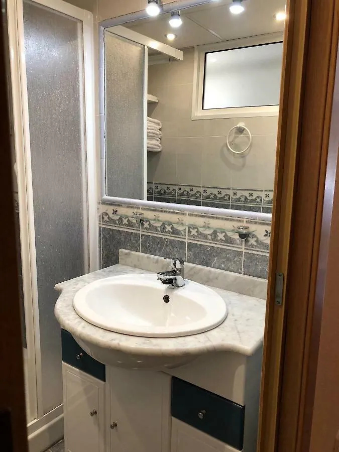 Apartment Artas Apartamentos Torremolinos Spain